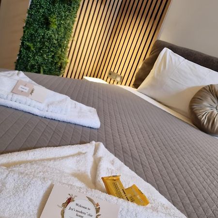 Joy'S Modern-Chic Home Kalamata Exterior foto