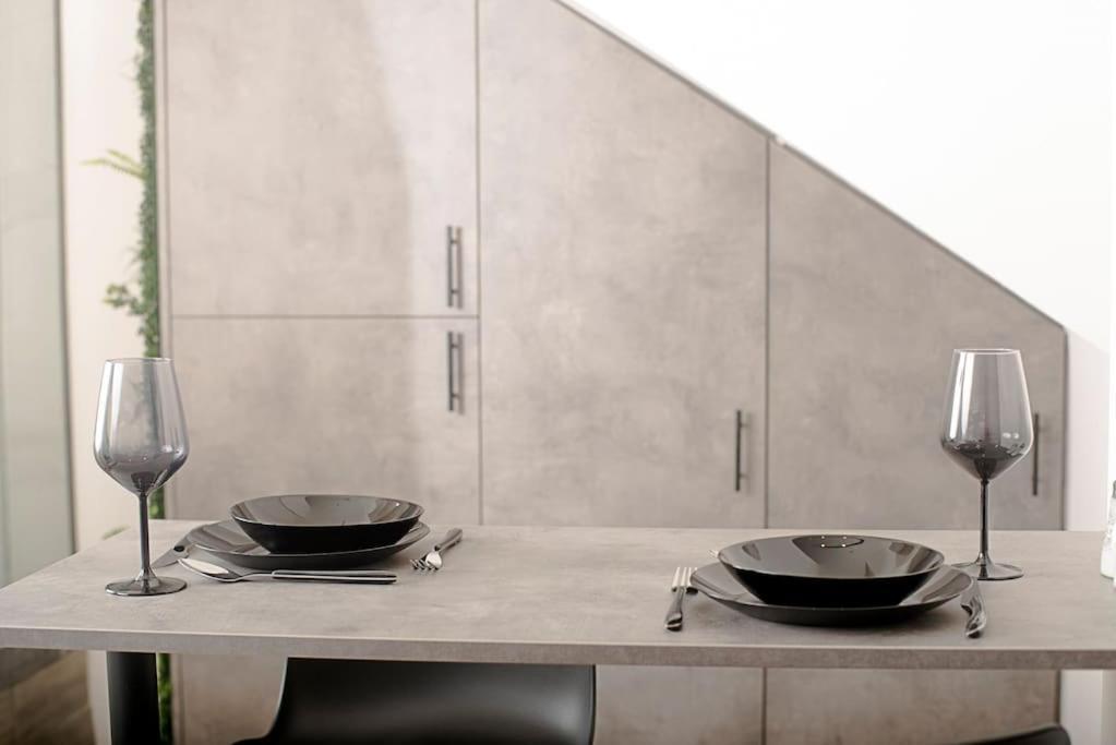 Joy'S Modern-Chic Home Kalamata Exterior foto